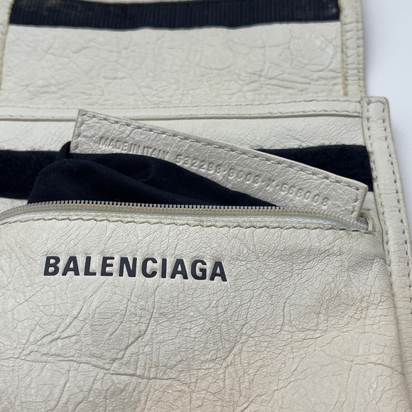Balenciaga Agneau Arena small explorer crossbody bag pouch white leather - Picture 14 of 15